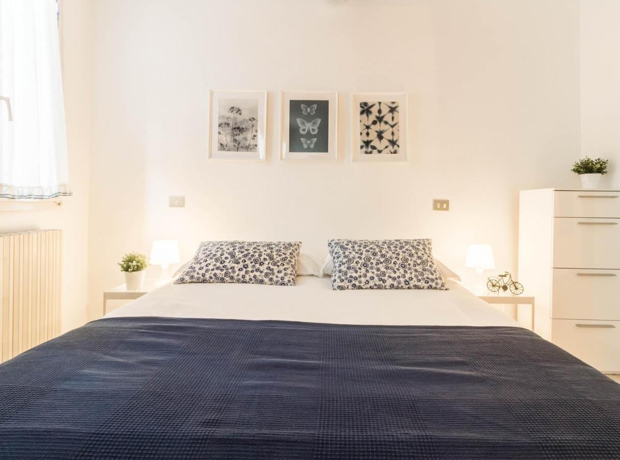 Al Pipai Apartment Ferrara Bagian luar foto