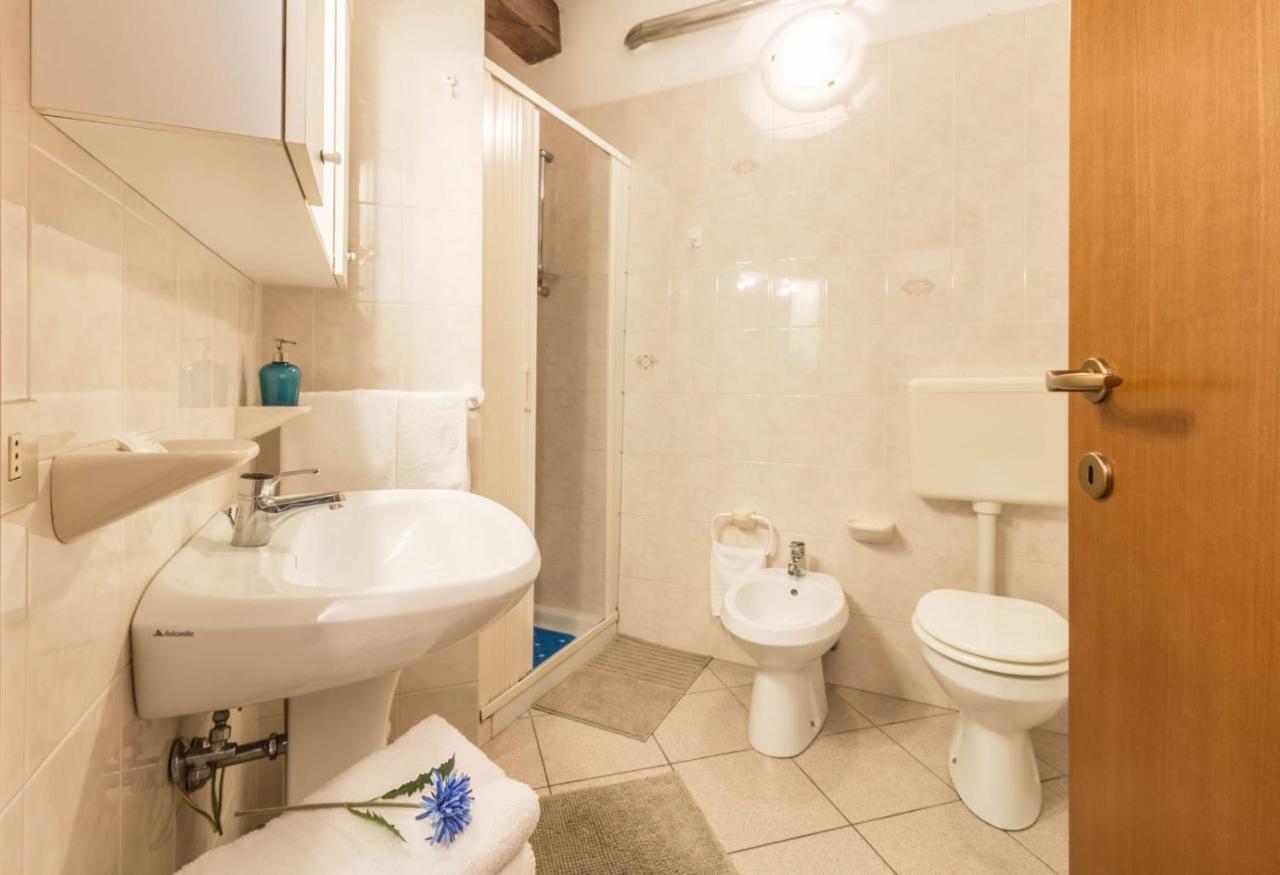 Al Pipai Apartment Ferrara Bagian luar foto