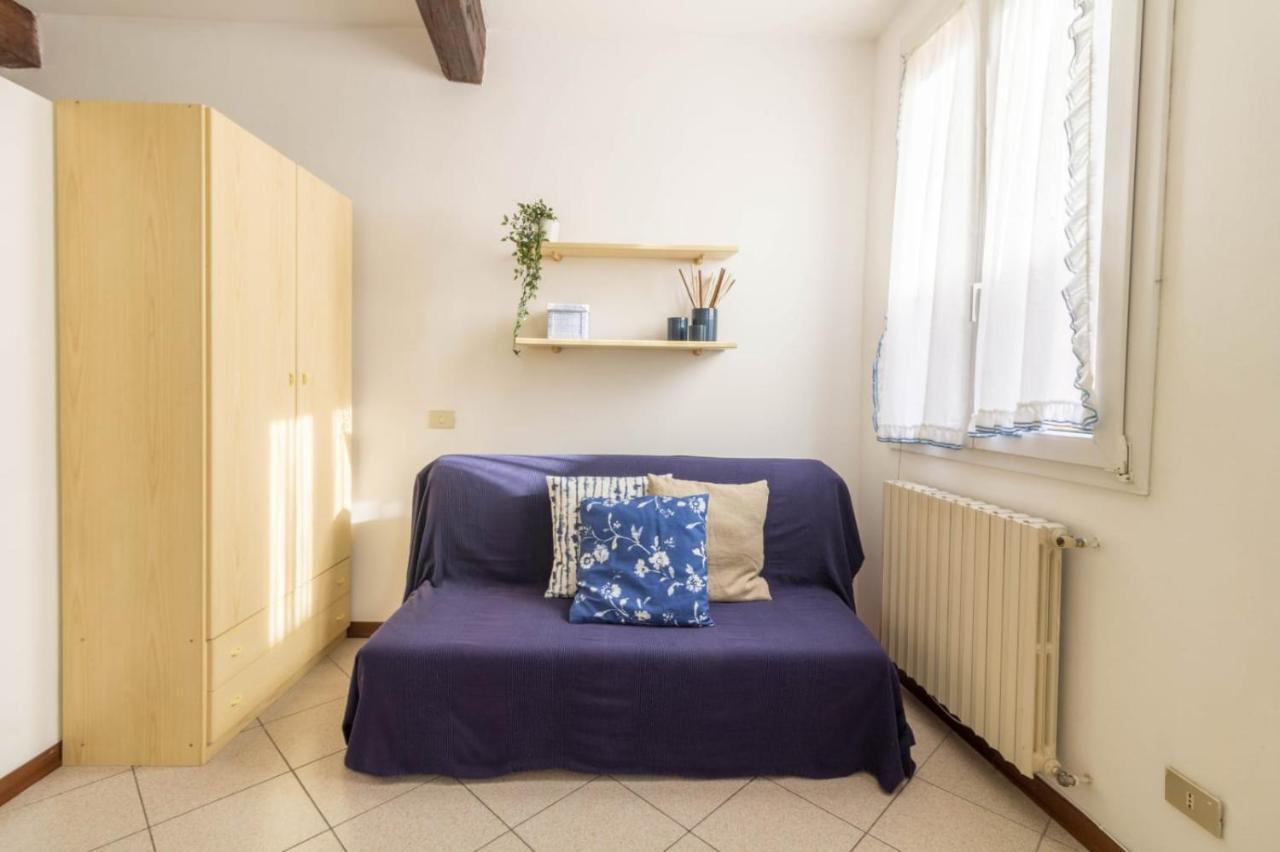 Al Pipai Apartment Ferrara Bagian luar foto