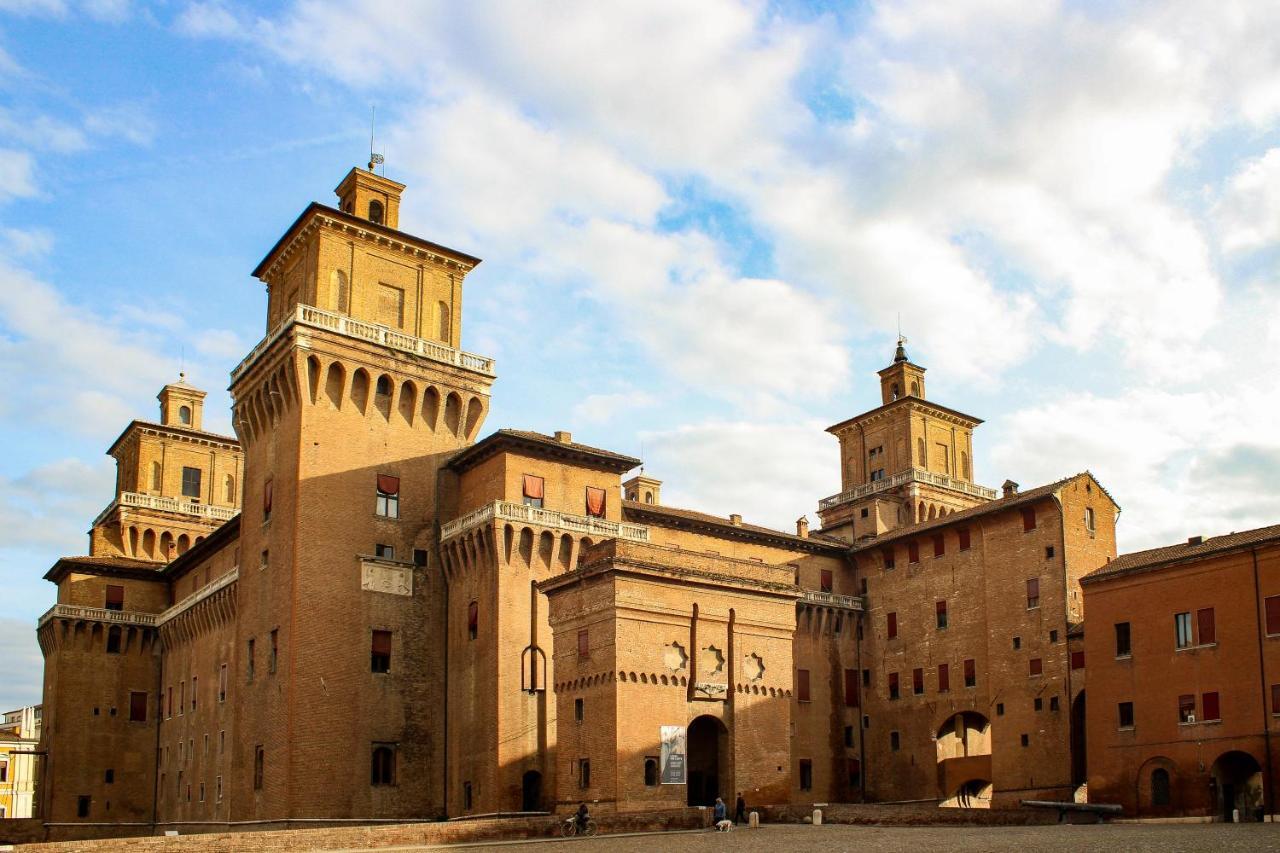 Al Pipai Apartment Ferrara Bagian luar foto